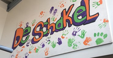 Maatwerk voor jongeren die vastlopen op school
